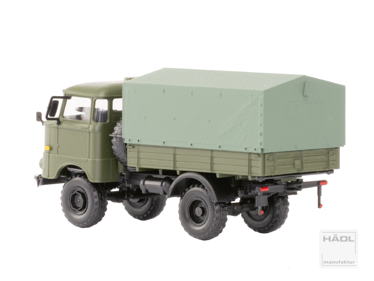 IFA W50LA/A kurze Pritsche/Plane, Allrad, Ballonräder