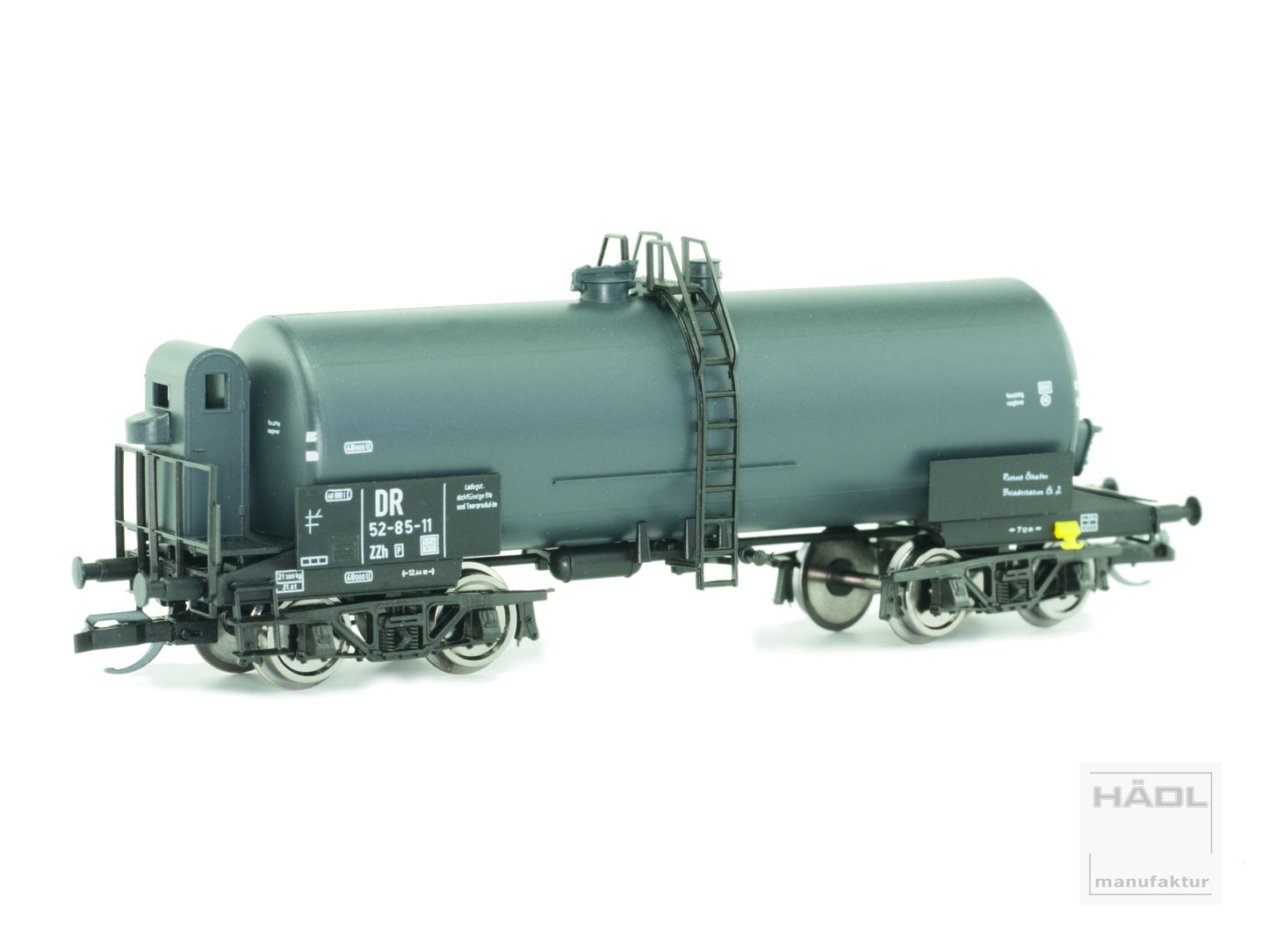 Stammtischwagen HRO Frühjahr, vierachsiger Kesselwagen ZZr, DR, Ep. IV