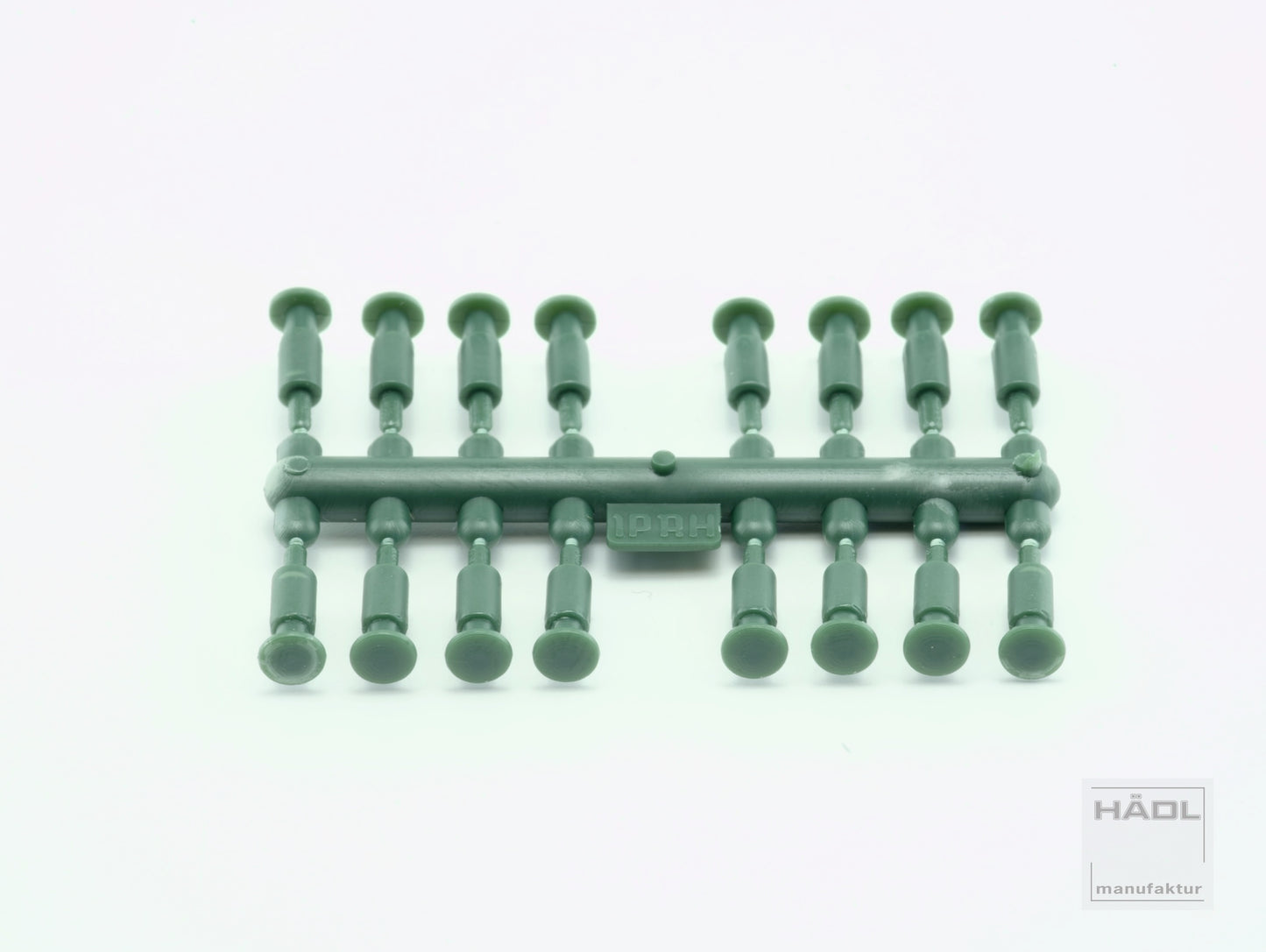 Puffer, rund, je 8 Stück gewölbt und flach