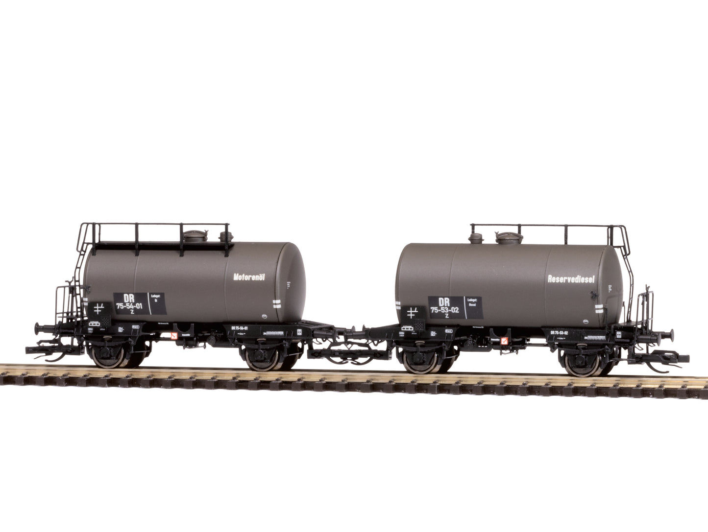 Set Kesselwagen Motorenöl und Reservediesel, DR, Ep. III