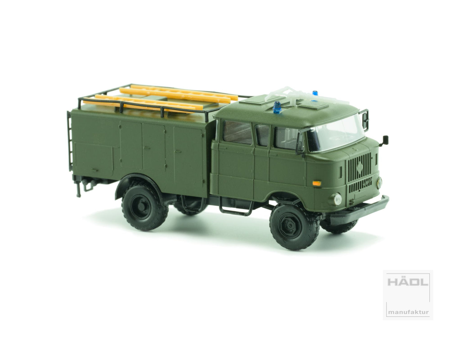 IFA W50LA TLF16, Allrad, Ballonräder, militärgrün