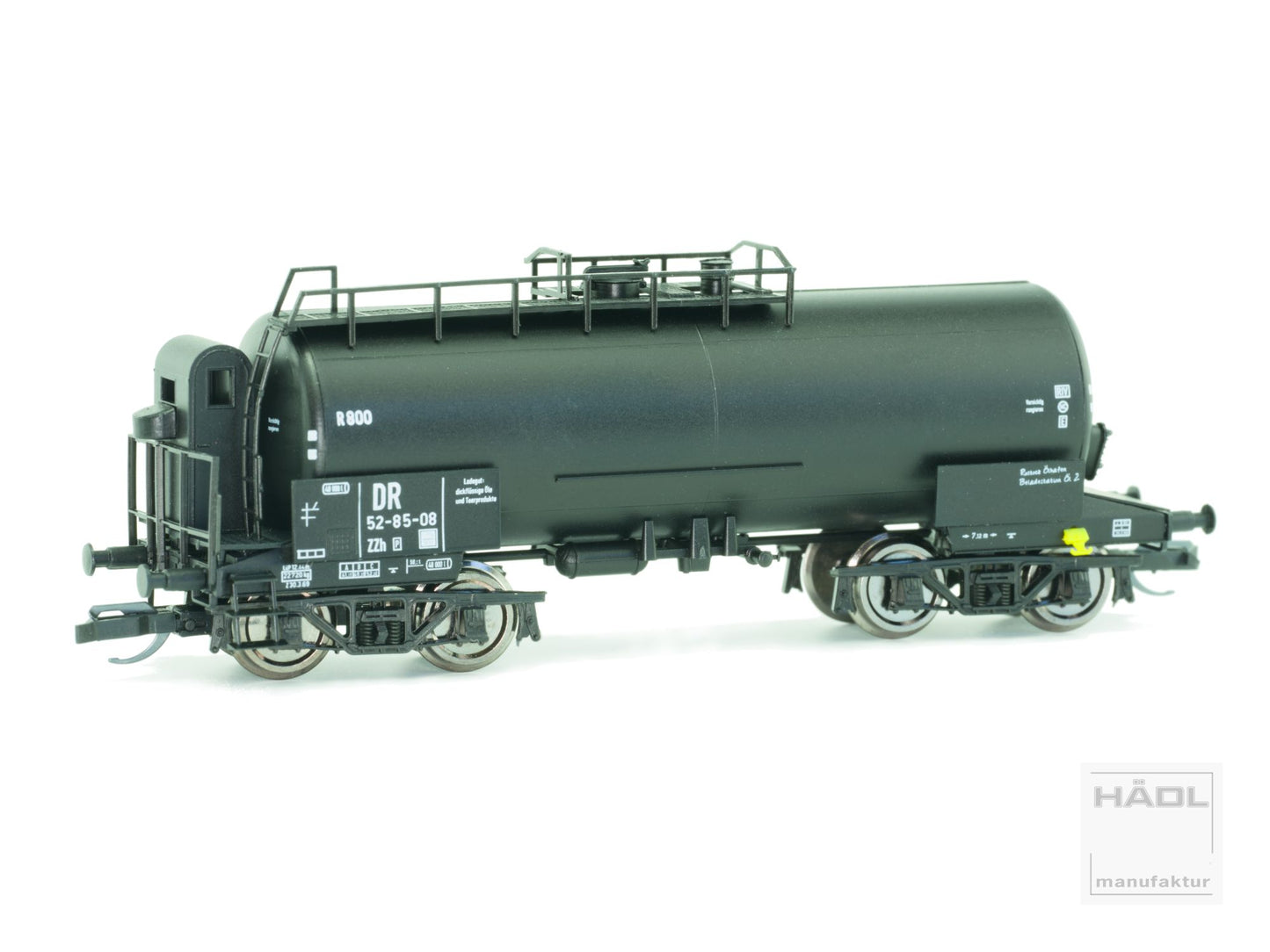 Stammtischwagen HRO Frühjahr, vierachsiger Kesselwagen ZZh, DR, Ep. III
